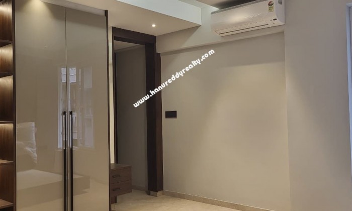 4 BHK Flat for Sale in East Point Colony